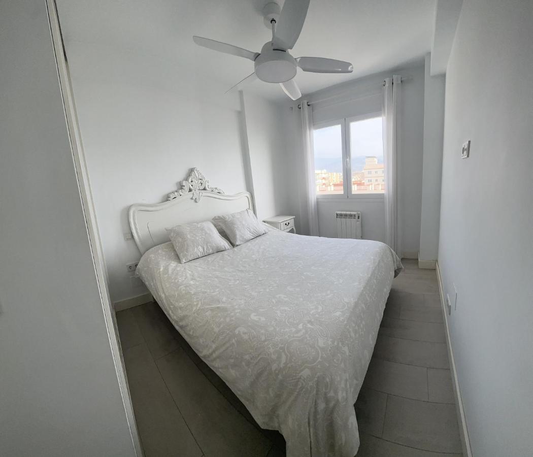 Piso A 50 M Del Mar - Mejores Vistas De 托雷德尔马尔 外观 照片
